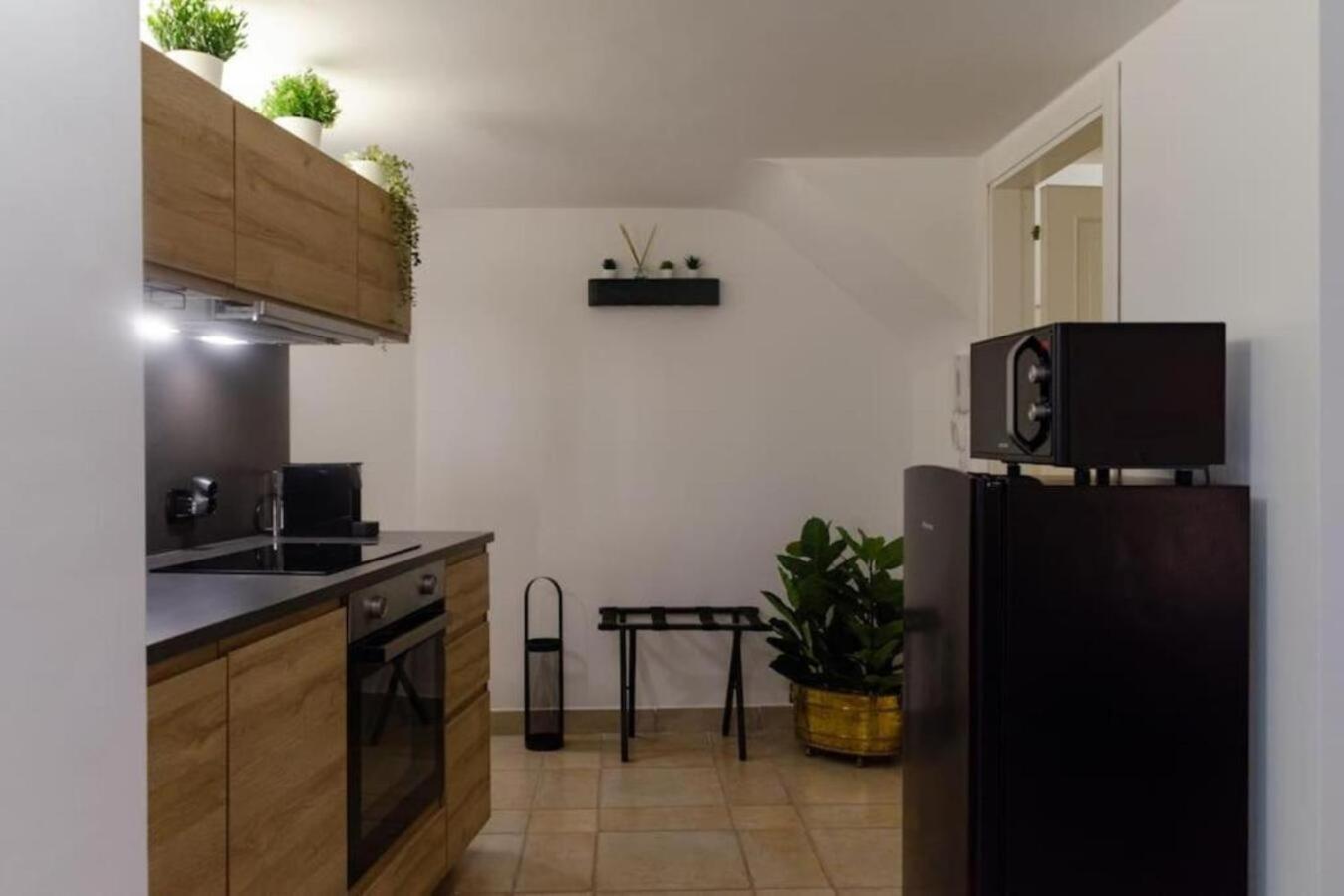 Maison De L'Air - Apt With Jacuzzi ジョヴィナッツォ エクステリア 写真