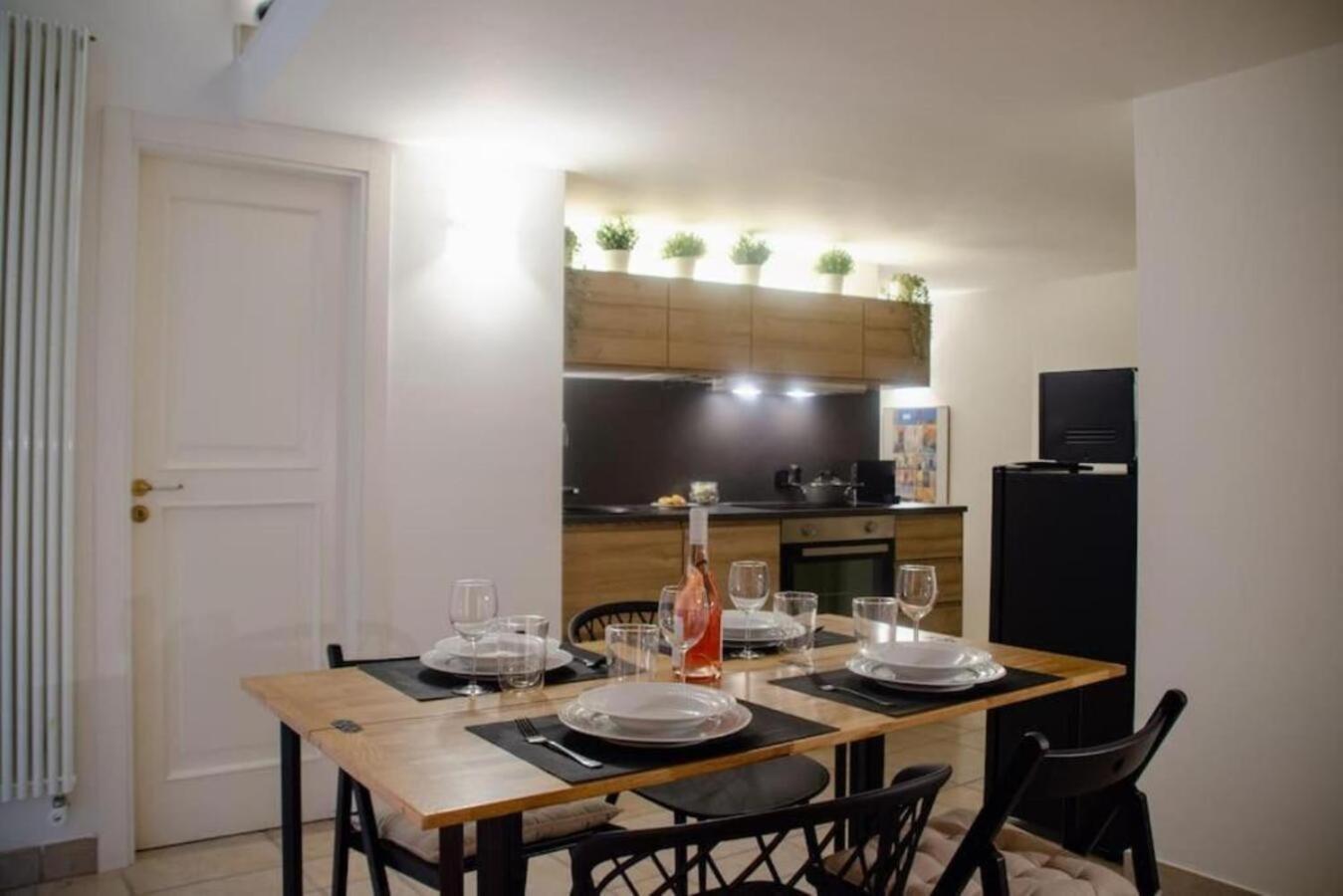 Maison De L'Air - Apt With Jacuzzi ジョヴィナッツォ エクステリア 写真